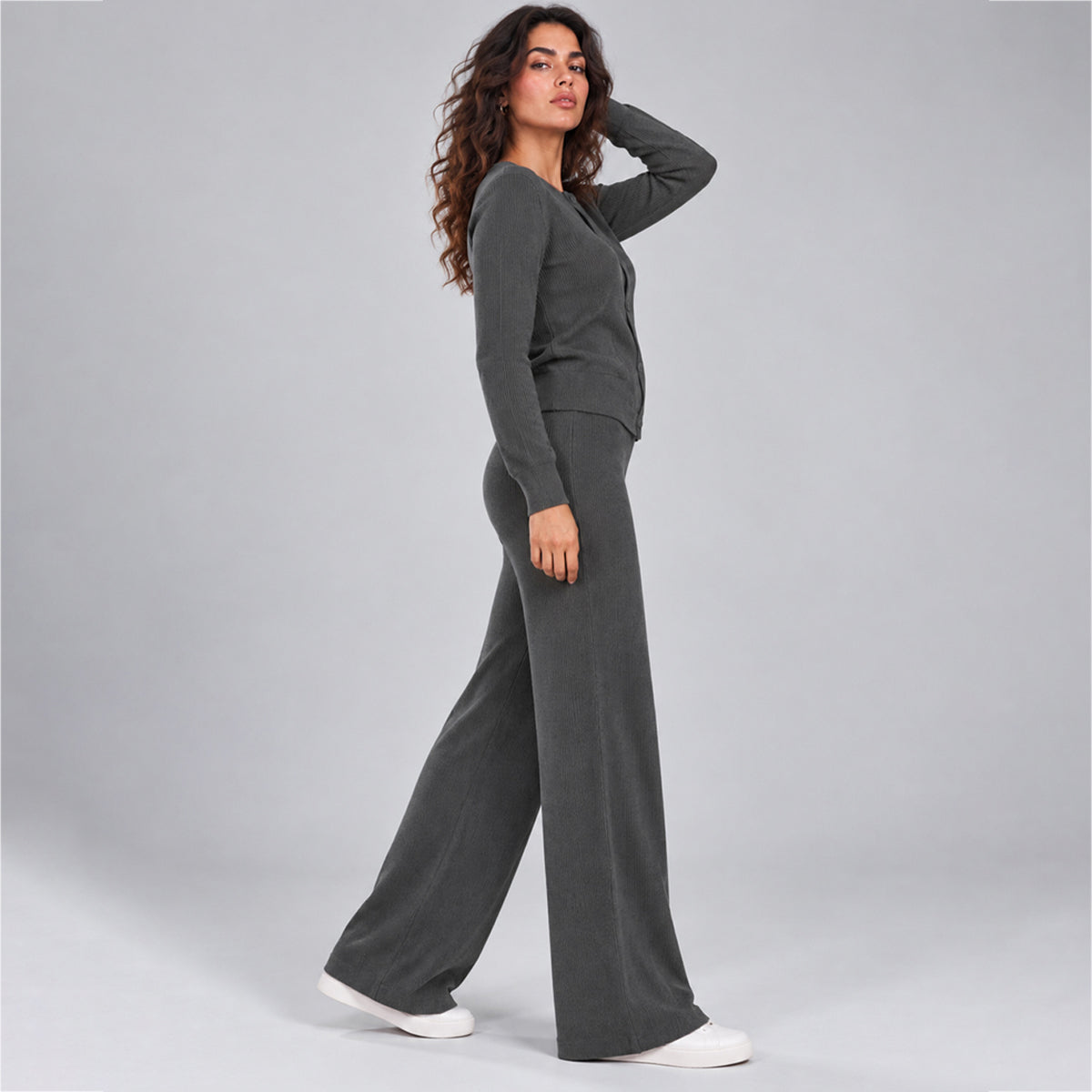 Women's Casual Knit Sweater Set Round Neck Wide Leg Pants